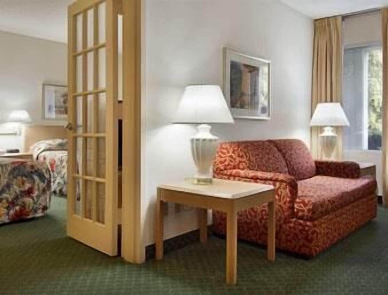 Hotel Carolina A Days Inn By Wyndham Гілтон-Гед-Айленд Номер фото
